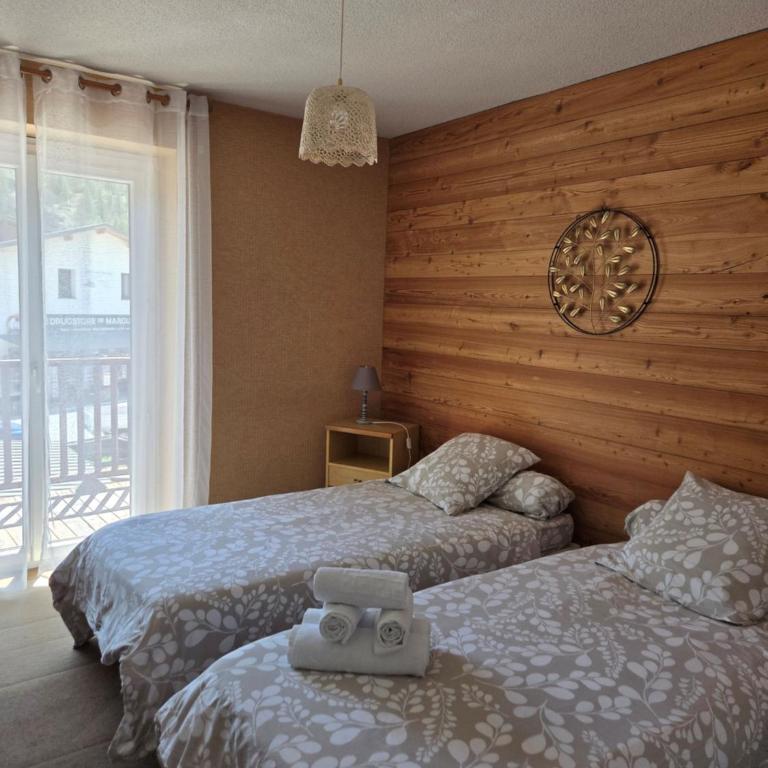 Le Guilazur - Doppelzimmer mit Bergblick - 8