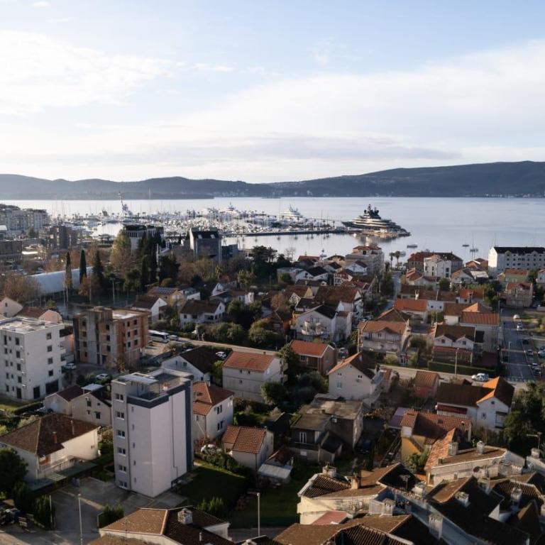 Azure Residence Tivat - Two-Bedroom Apartment - 4
