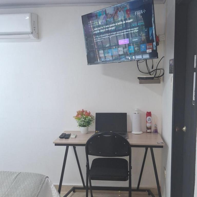 Habitación Independiente El paraíso - Cerca al Gran Malecón del Rio-Barranquilla - Habitación Doble - 2 camas - 5