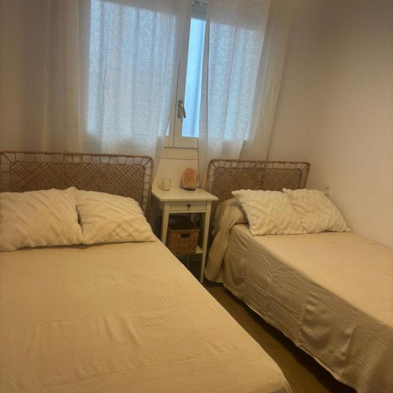 Apartamento en Peñíscola con Vistas al mar, piscina y Barbacoa , 6 personas Los Arcos - Apartamento de 2 dormitorios con terraza y vistas al mar - 4