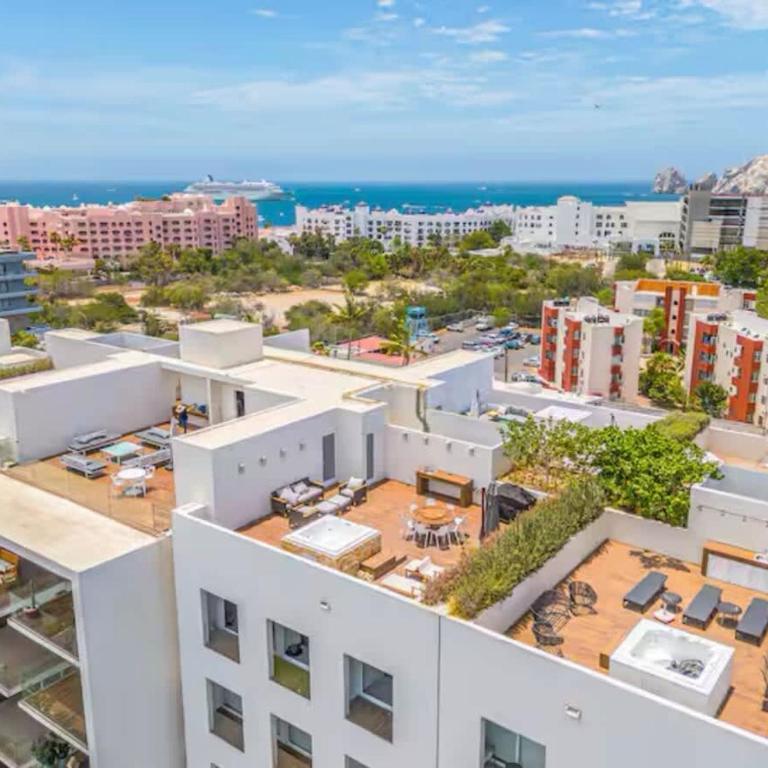 Walk to Medano Beach & Marina Modern 3BR Condo - Apartamento - 52