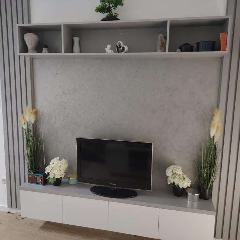Stan Delux - Two-Bedroom Apartment - 6