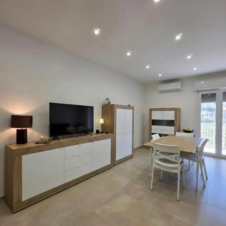 My Island Corner - Two-Bedroom Apartment - 2