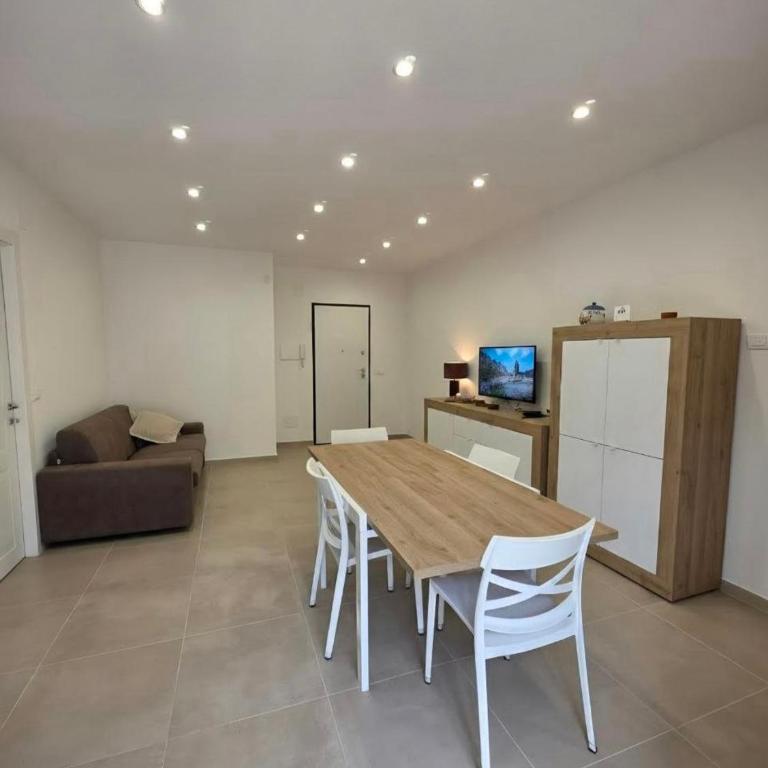 My Island Corner - Two-Bedroom Apartment - 5