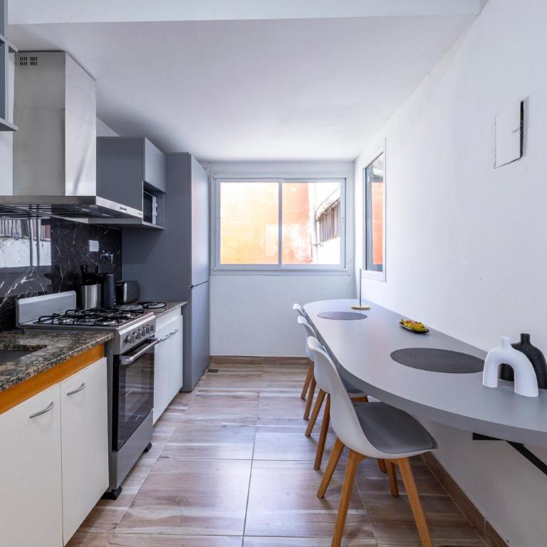 Departamento Moderno sobre Güemes - One-Bedroom Apartment - 28