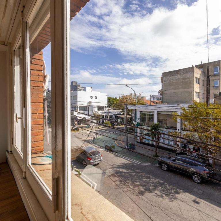 Departamento Moderno sobre Güemes - One-Bedroom Apartment - 15
