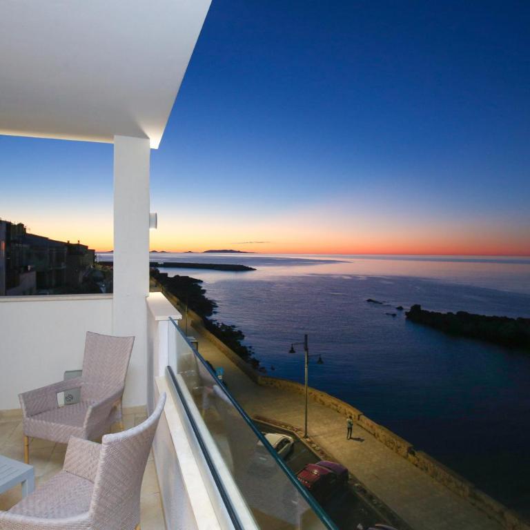 Hotel & SPA Riviera Castelsardo - Superior Double Room with Balcony and Sea View - 11