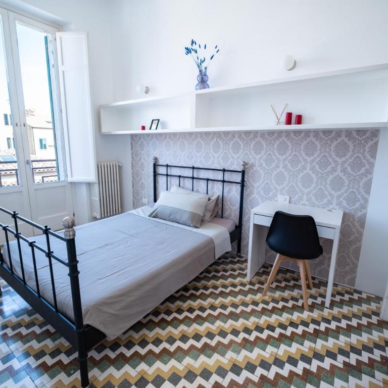 Elegante appartamento vista mare con 4 camere, balconi e ascensore Centro Pescara - Apartment - 36