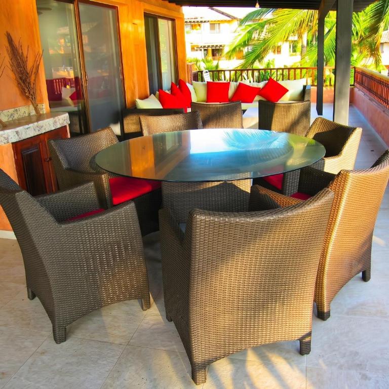 Beachfront Paradise, 5-bdr, 3-bath, Resort Access - Deluxe Triple Room with Sea View - 37