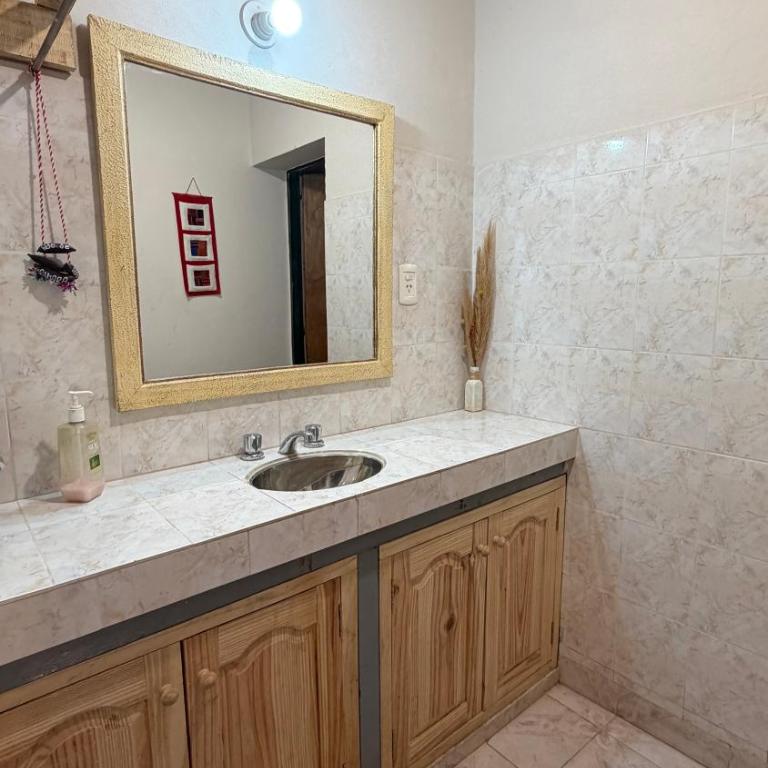 Alojamiento Piedra y Camino Tilcara - Quadruple Room with Mountain View - 5