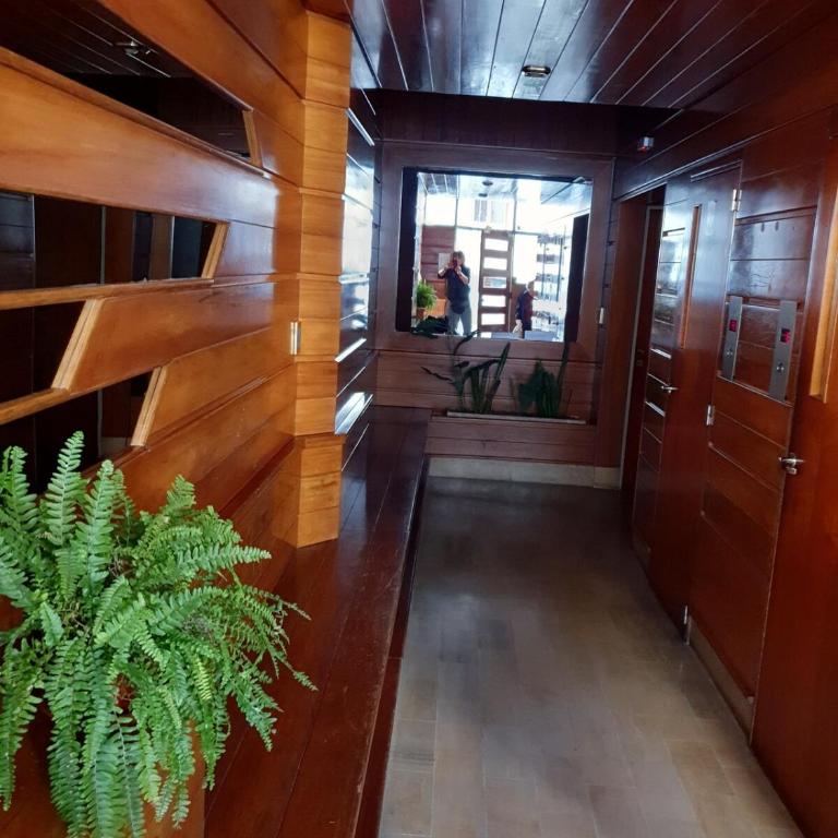 Semipiso Centrico, Comodo con preciosas vistas - Apartamento de 1 dormitorio - 11