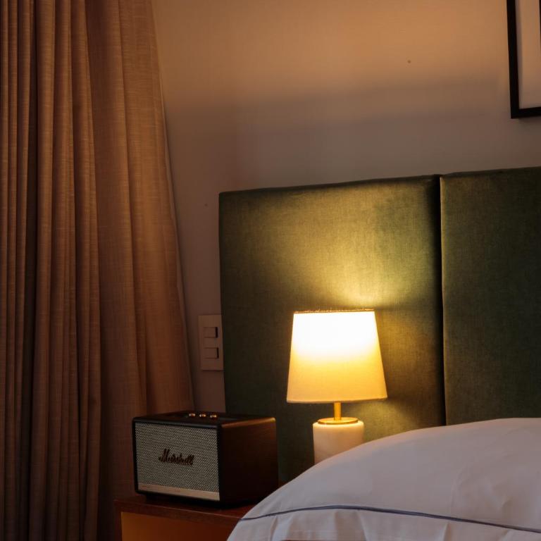 HAB Hotel Bogotá - Deluxe Queen Suite - 6