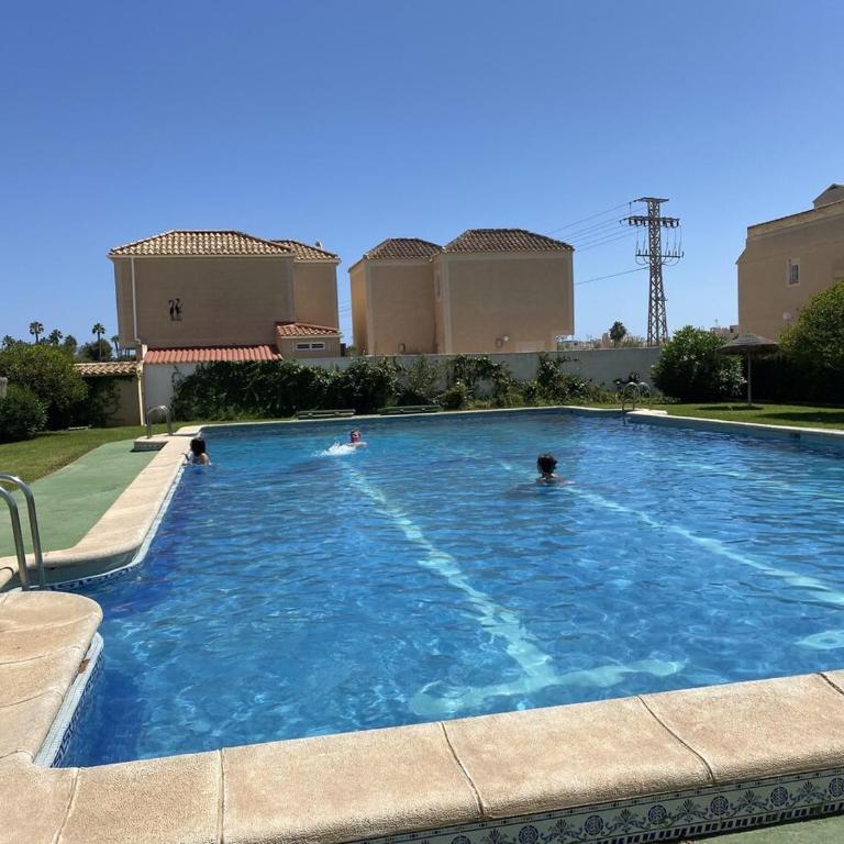 2-bedroom bungalow & roof terrace & community pool - Appartement 3 Chambres - 7