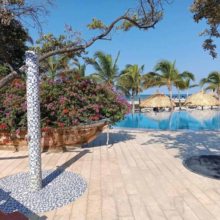 Ocean front with direct access to the beach - Apartamento - 59
