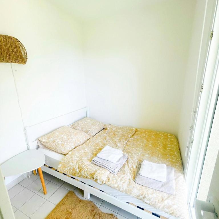 2Bed Seaview swimming pool beach on footparking - Apartment - 15