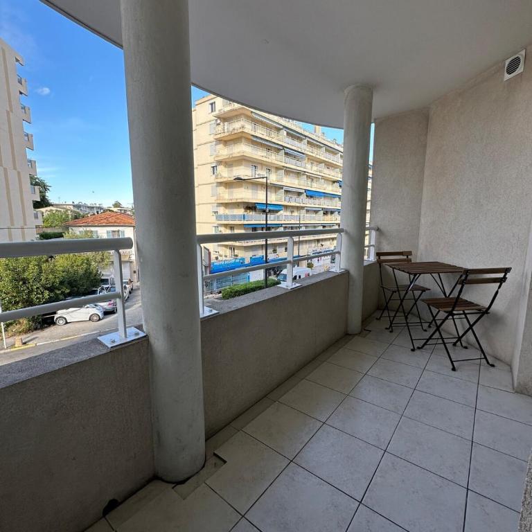 2P Full center JUAN LES PINS Near sea parking - Apartment - 12