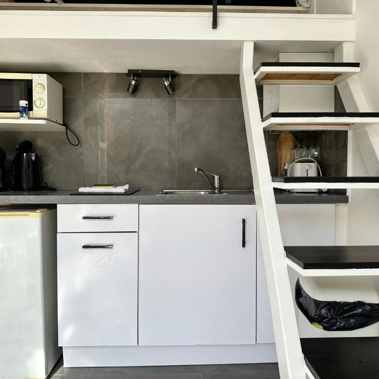 Studio Paulette mezzanine - 500m FROM THE BEACH - Appartement - 9