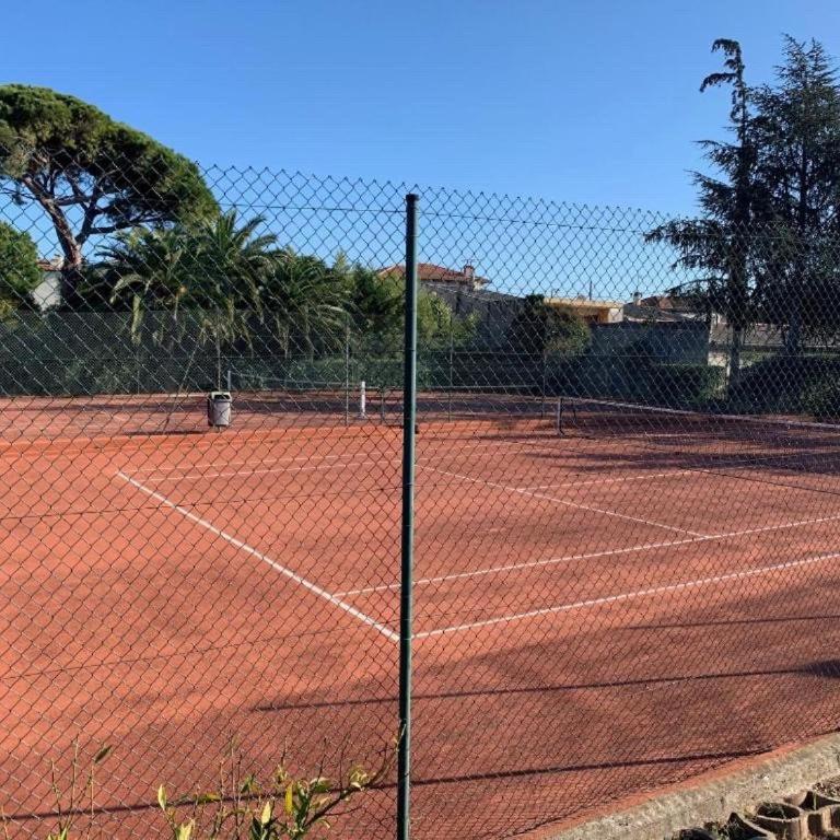Vue mer 2 pièces Tennis Piscine plages - Appartamento - 23