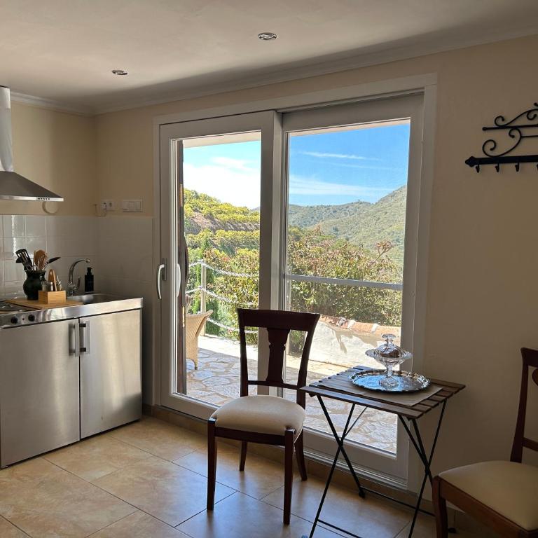Finca RustiQ - Apartamento con vistas a las montañas - 1