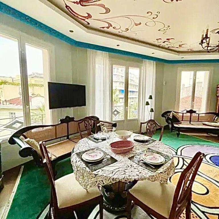 3 pièces 100m2 balcon centre juan 2 pas des plages - Appartement - 10