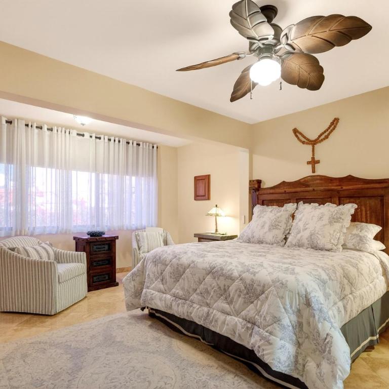 Marina Sol Luxury 2BR Condo Walk to Beach & Marina - Apartamento de 2 dormitorios con terraza - 13