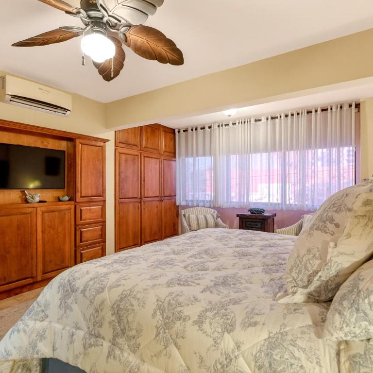 Marina Sol Luxury 2BR Condo Walk to Beach & Marina - Apartamento de 2 dormitorios con terraza - 17
