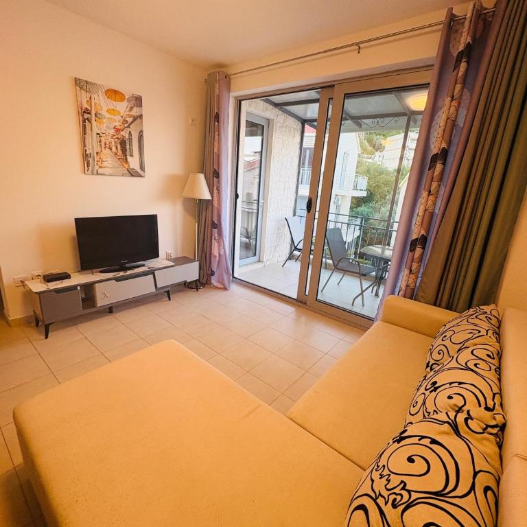 Njaro Del Mar Petrovac Bay 2 - Two-Bedroom Apartment - 6