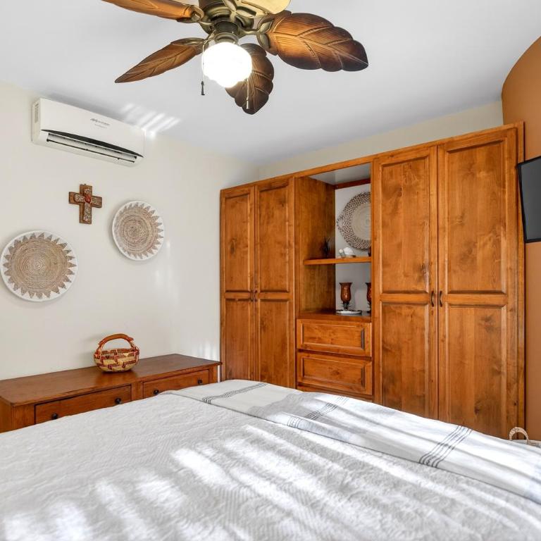 Marina Sol Luxury 2BR Condo Walk to Beach & Marina - Apartamento de 2 dormitorios con terraza - 23