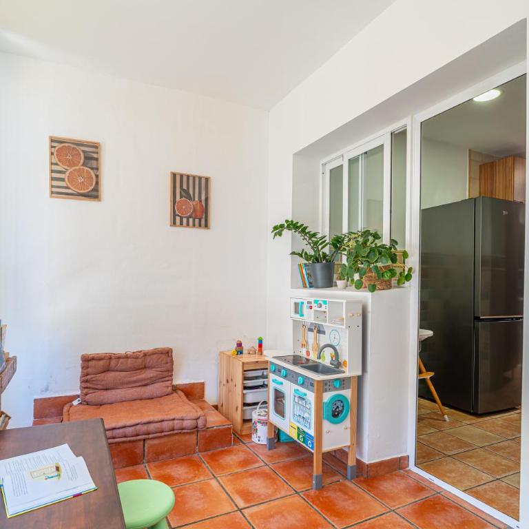 Casa familiar junto al lago con zona de juegos, cine y BBQ - Casa de 4 dormitorios - 17