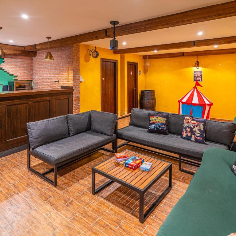 Casa familiar junto al lago con zona de juegos, cine y BBQ - Casa de 4 dormitorios - 23
