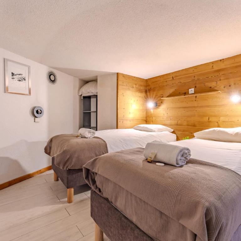 Mountain Hideaway near the Slope - Apartment - 10