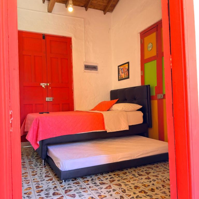 Casa Nohelia - Habitación Familiar con baño privado - 6
