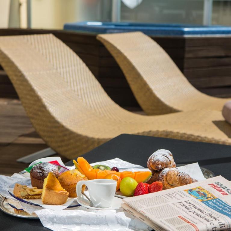 Hotel Luna Riccione e Aqua Spa Only Adults +12 - Suite with Spa Bath - 3