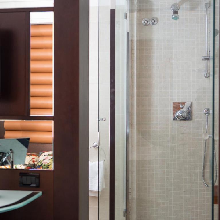Hotel Luna Riccione e Aqua Spa Only Adults +12 - Suite with Spa Bath - 4