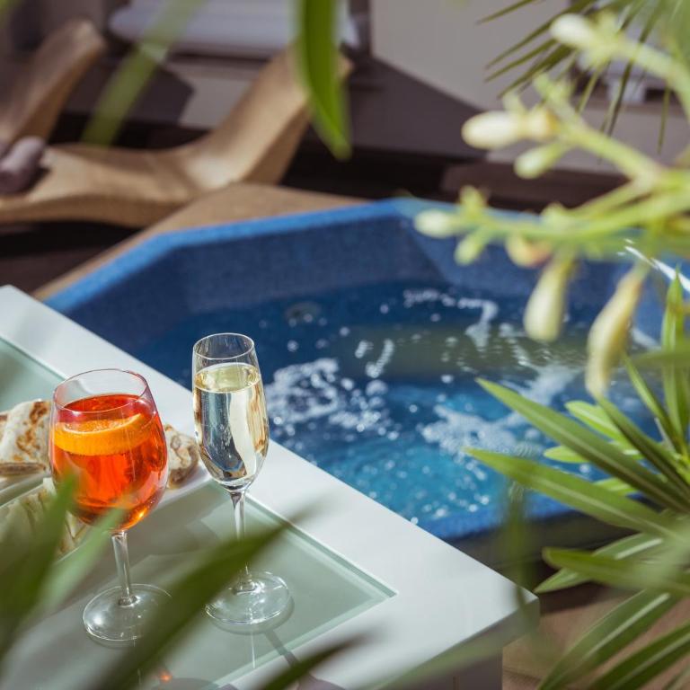 Hotel Luna Riccione e Aqua Spa Only Adults +12 - Suite with Spa Bath - 5