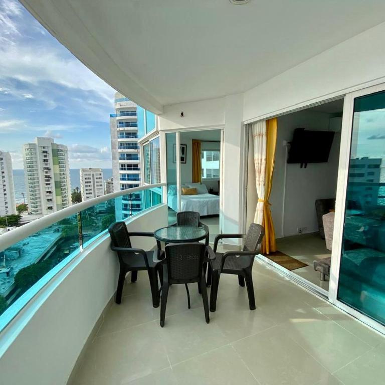 Balcones Del Caribe En El Laguito Torres Del Lago - Superior Apartment with Balcony - 10