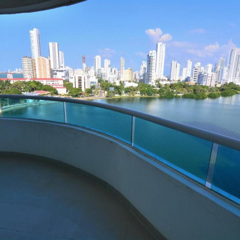 Balcones Del Caribe En El Laguito Torres Del Lago - Superior Apartment with Balcony - 3