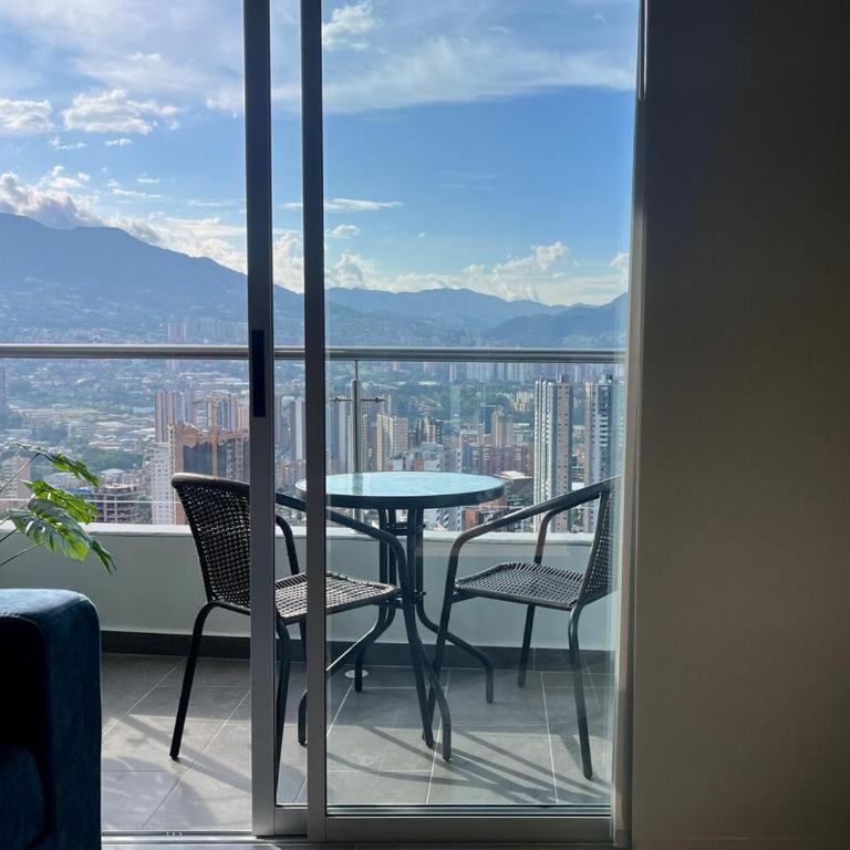 Cozy Sabaneta stay with amazing views,Pool,Gym - Apartamento de 1 dormitorio con vistas a la ciudad - 29