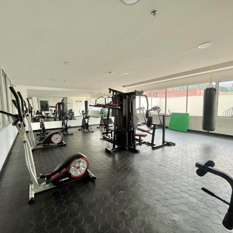 Cozy Sabaneta stay with amazing views,Pool,Gym - Apartamento de 1 dormitorio con vistas a la ciudad - 33