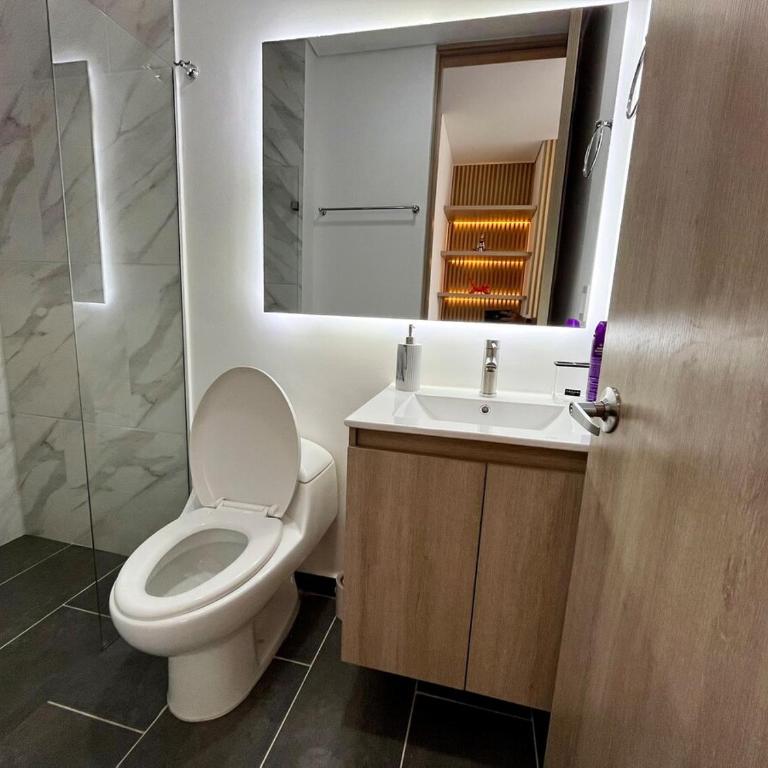Cozy Sabaneta stay with amazing views,Pool,Gym - Apartamento de 1 dormitorio con vistas a la ciudad - 38