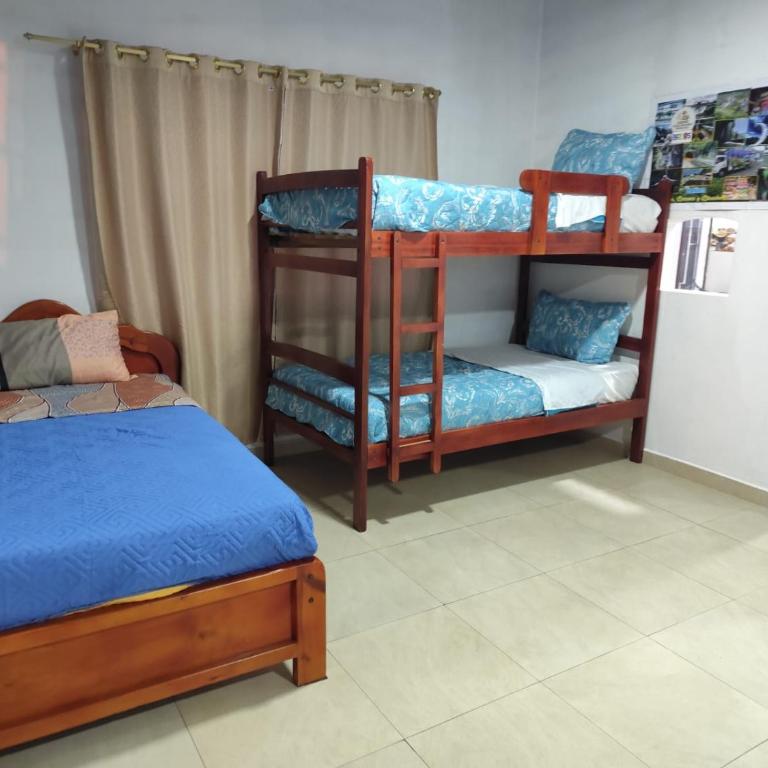 Casa Manaba - Four-Bedroom House - 8