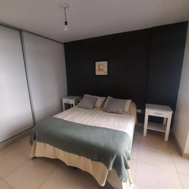 Dpto moderno con cochera Cerca del casco histórico de Salta - Apartamento de 1 dormitorio con balcón - 1