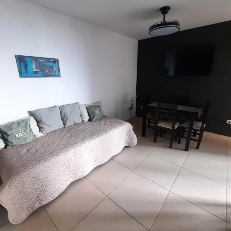 Dpto moderno con cochera Cerca del casco histórico de Salta - Apartamento de 1 dormitorio con balcón - 11