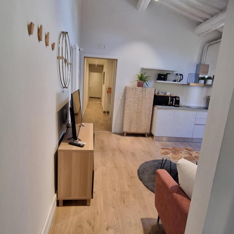 Living Walls Florence Apartments - Appartamento Superior con 3 Camere da Letto - 9