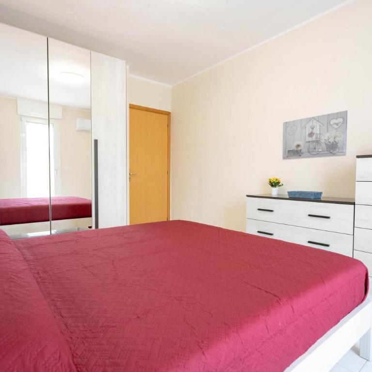 The Bike - Two-Bedroom Standard Apartment - 10