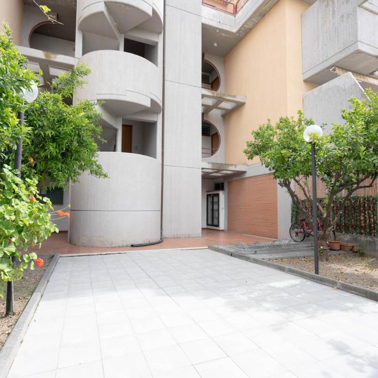 The Bike - Two-Bedroom Standard Apartment - 2