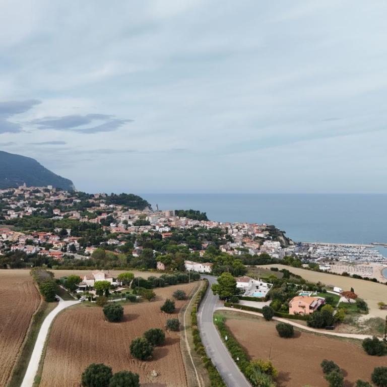 VILLA AZALEE - Numana, meraviglioso trilocale con 500mq di giardino - Appartamento con 1 Camera da Letto - 52