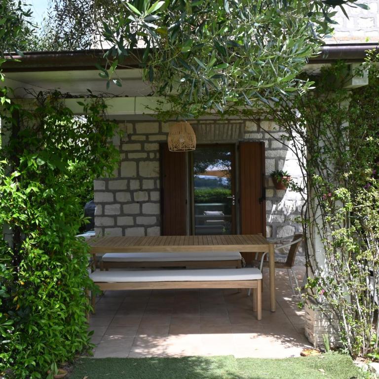 VILLA AZALEE - Numana, meraviglioso trilocale con 500mq di giardino - Appartamento con 1 Camera da Letto - 47