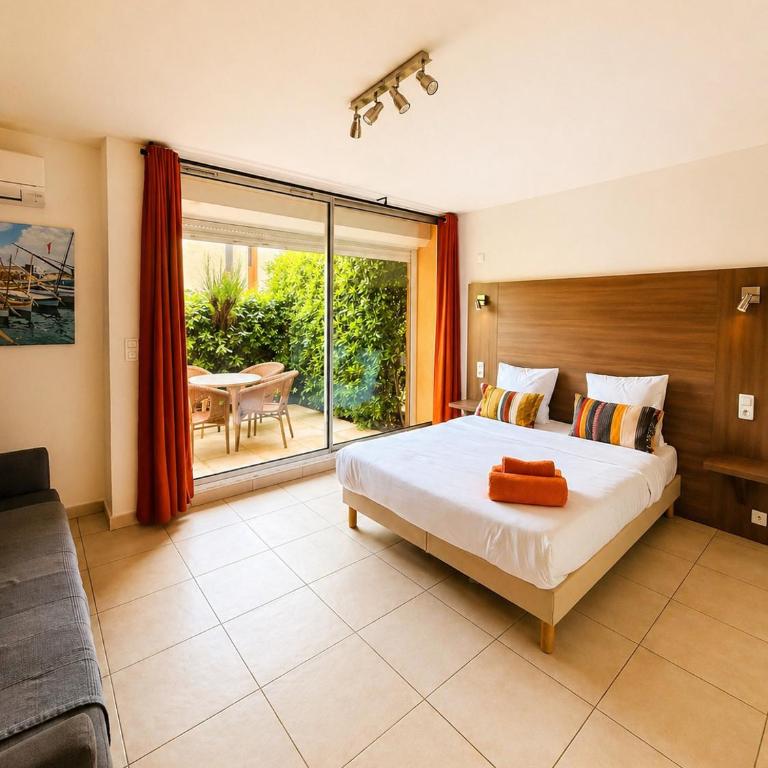 Hôtel Le Maritime - Très Grande Chambre Supérieure avec Terrasse - 5