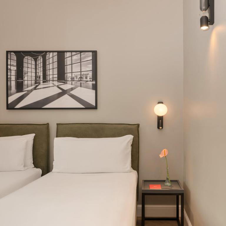 UNA Hotels Galles Milano - Camera Deluxe Doppia con Letti Singoli - 4